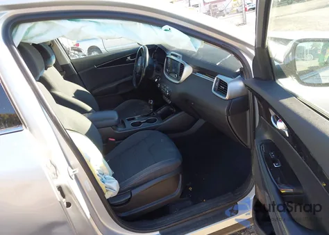 2018 Kia Sorento 3.3L Lx from USA, damaged, VIN 5XYPGDA51JG372762